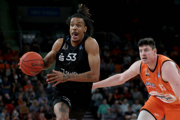 意外总是让 意外总是让